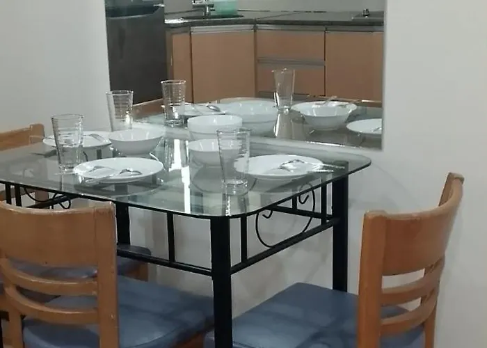 Near Infront Naia 1,2,3 And 4 Apartamento