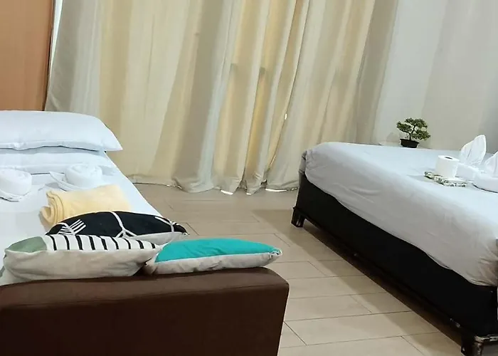 Near Infront Naia 1,2,3 And 4 Apartamento Manila